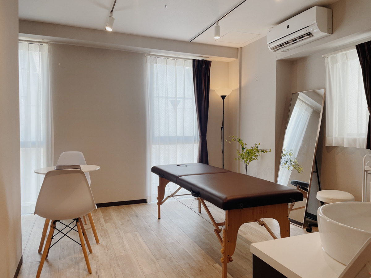 東京経験ゼロ→自宅サロンで「月10万以下」→「月商100万」達成！エステ、美容室、ネイルなど小さなサロンの集客、経営