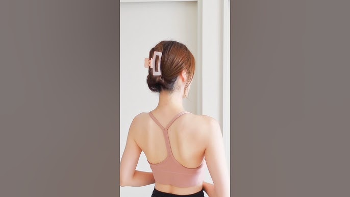 ヨガで邪魔にならない髪型をインスタでチェック！おすすめポーズも！ - Caperiカペリ 髪のこと、知って伝えて楽しめる