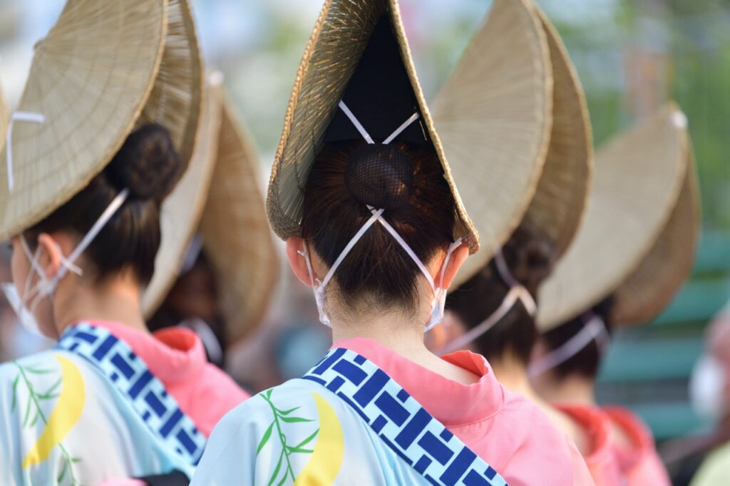 髪の生え際にニキビは何のサイン？生え際ニキビができる原因、ケア方法を紹介薄毛治療・AGAならAGAナビアイメッド