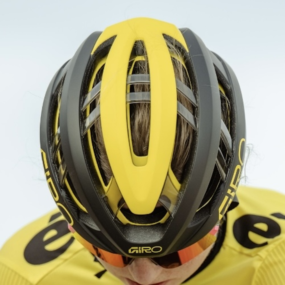 自転車ヘルメット 大人用 ヘルメット スポーツヘルメット CE安全規格 軽量の通販 by れーな's shopラクマ