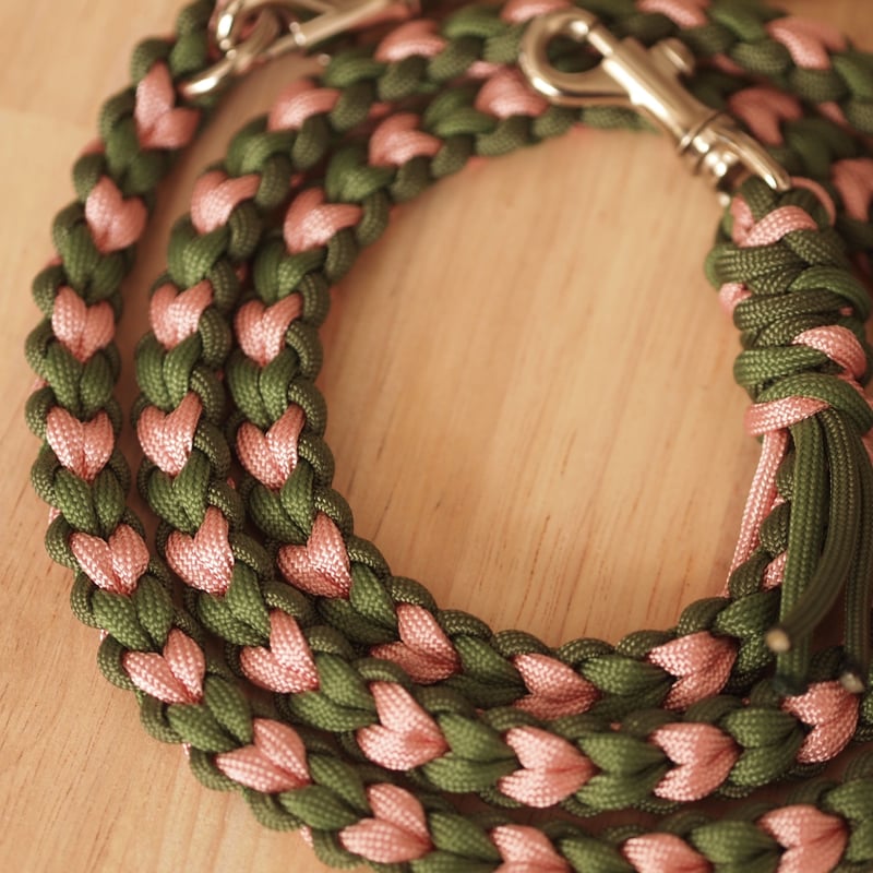 パラコード カフェリード☆8本ハート編み 24kg以下のわんちゃん用Lien paracord