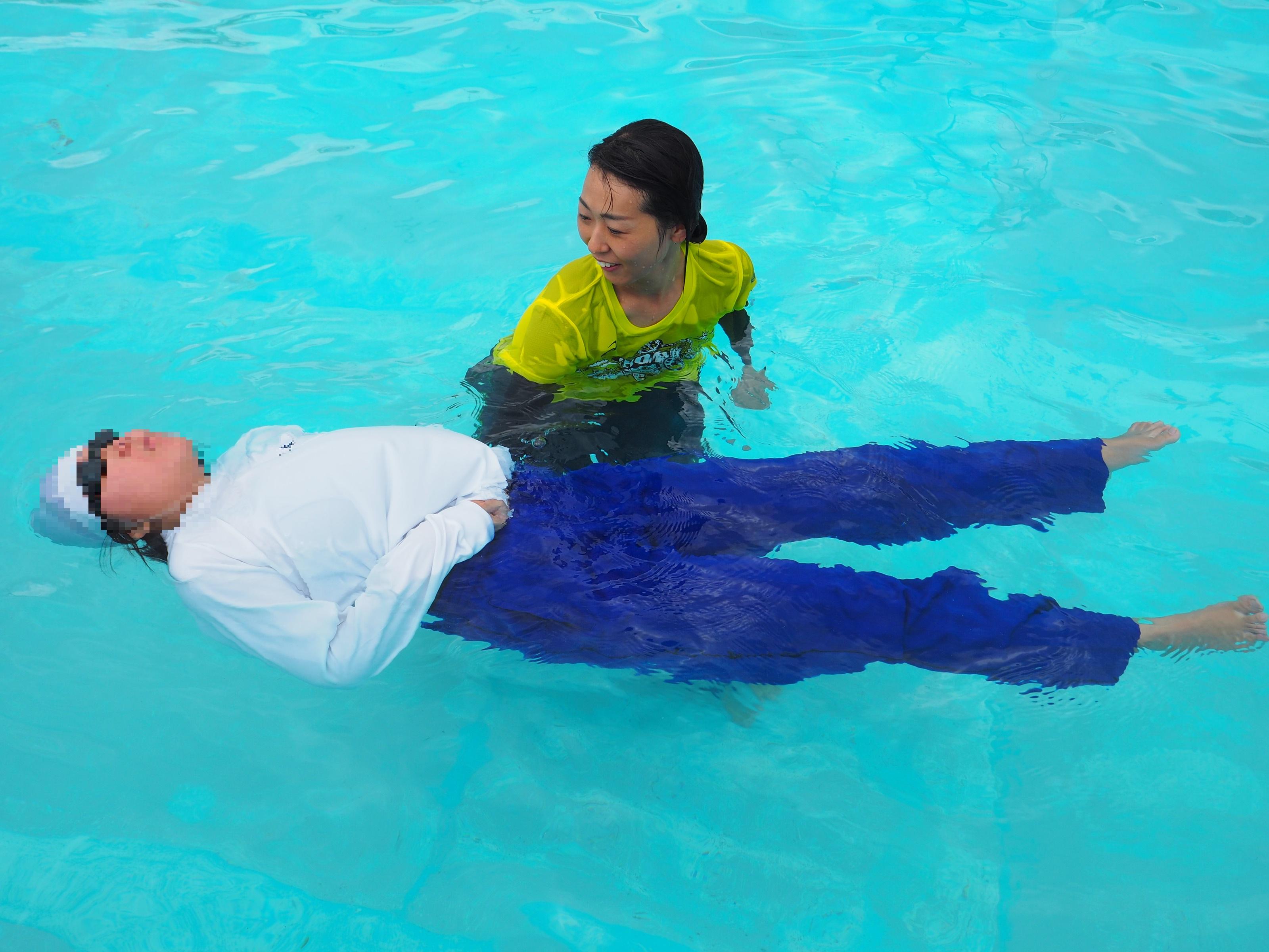 着衣水泳をしました!!はつしば歳時記はつしば学園小学校