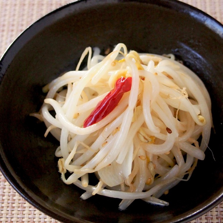 行列ができるタンメン屋の無料トッピング 酢モヤシ がヘルシーでスープに合うと超人気!特選街web