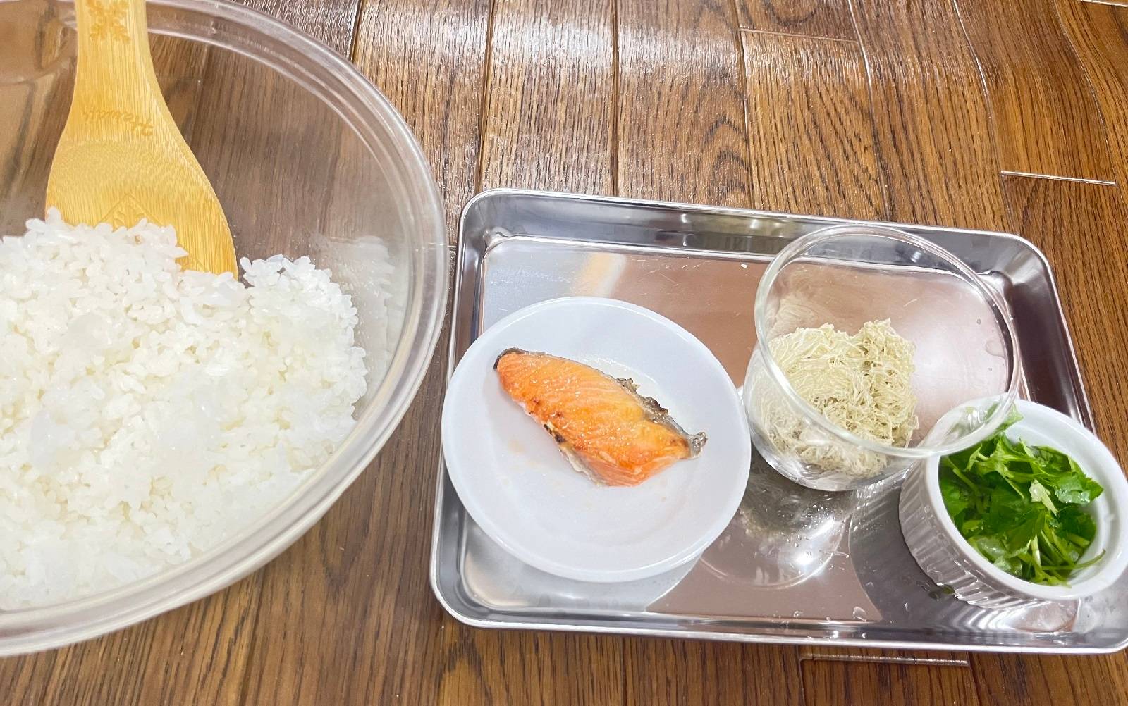 おにぎりは何の具材だとカロリーが低い？気になる糖質についても