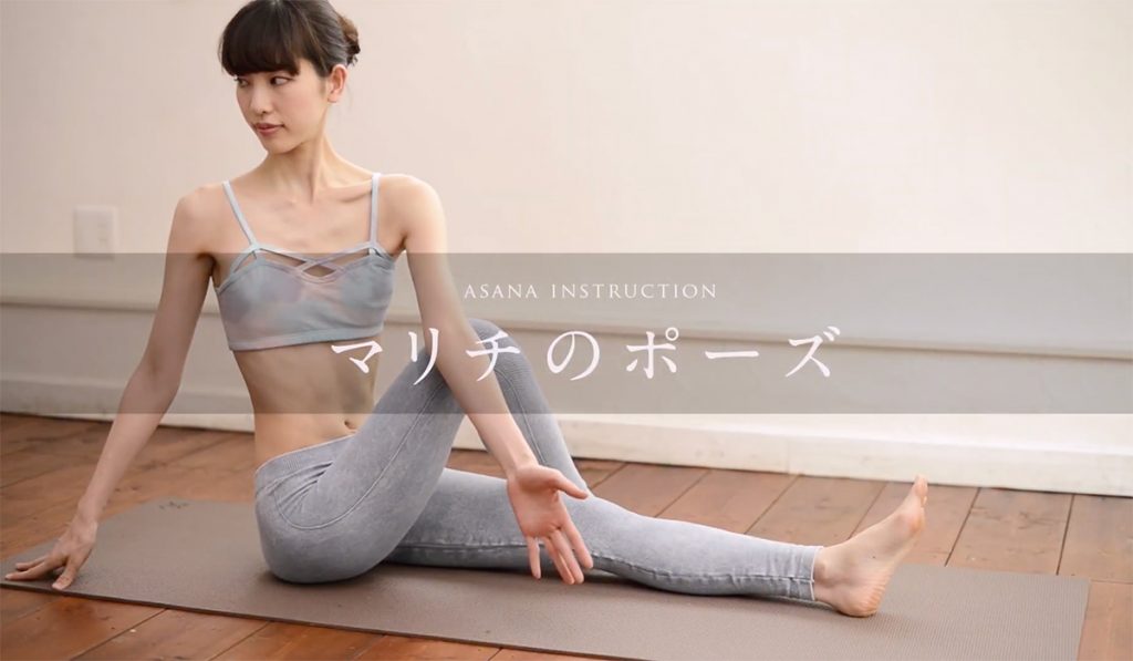 朝の3分ストレッチ 疲れが取れない朝、頭と体が目覚める3つのチャイルドポーズバリエーションヨガジャーナルオンライン