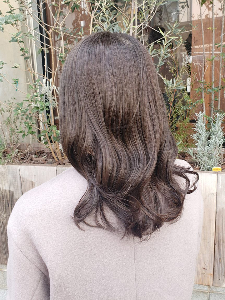 2021年透明感カラー といえばアッシュ。お客様がえらぶ色味別アッシュランキングをご紹介します。渋谷駅徒歩1分！髪質改善でツヤ髪になれる人気美容院 美容室 LUXY ラグジー