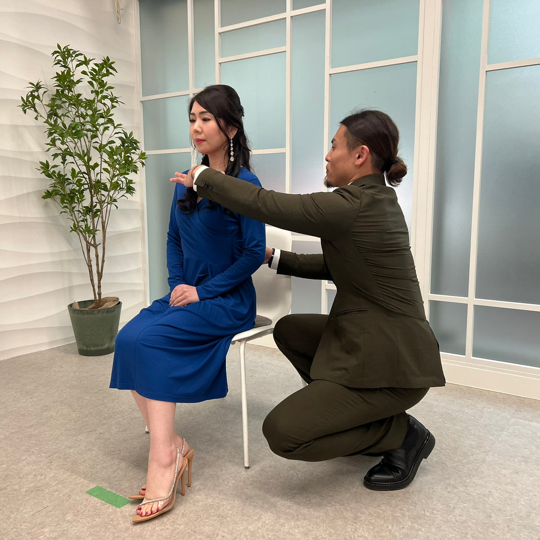 正しい座り方とは？疲れない座り方を身につける３つのポイント滋賀県守山市・大阪本町の姿勢改善専門スタジオ「Be-Style ビースタイル 」マンツーマン、パーソナル指導