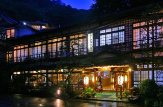 薬師の湯 ペア宿泊利用券A 1泊2食付きプラン 2名様、平日利用宮城県白石市ふるさと納税サイト「さとふる」