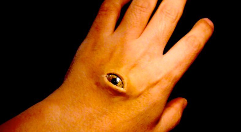 閲覧注意 ハロウィンにピッタリ！簡単にできる傷メイクの作り方！MTRL マテリアル