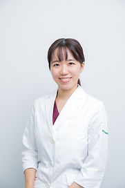 九州眼科学会に参加しました』 5月25日から5月27日、長崎市で開催された第88回九州眼科学会に参加しました。教室からは吉田教授の特別講演、門田教授の角膜シンポジウムなど6演題の発表を行い、活発に議論しました。また、久留米大学名誉教授の山川良治先生も「九州眼科