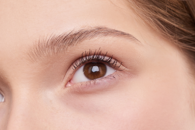 目の下のクマが昔からある理由とは？解決するための治療法を解説MEMOTO CLINIC 名古屋