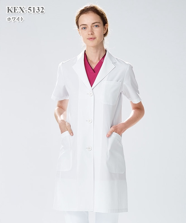 ドラッグストアの制服。薬剤師・登録販売者・一般従事者での違いとは - オンワードの白衣 Raffiria ラフィーリア