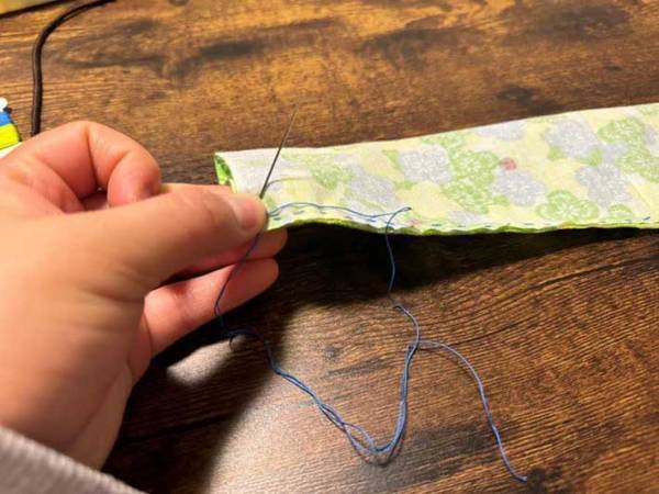 タンスに眠ってた」「マジで使わない」 薄手のハンカチの思わぬ活用法ウーマンエキサイト