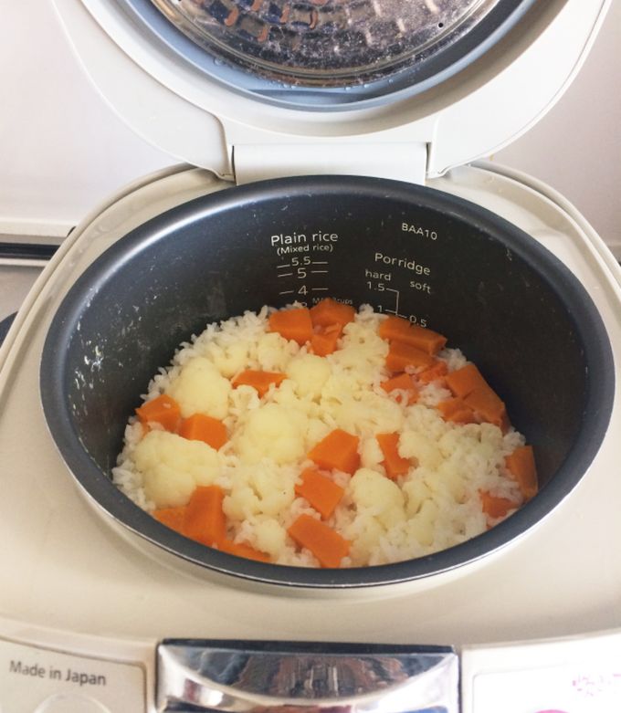 炊飯器で離乳食 中期〜 野菜入り軟飯
