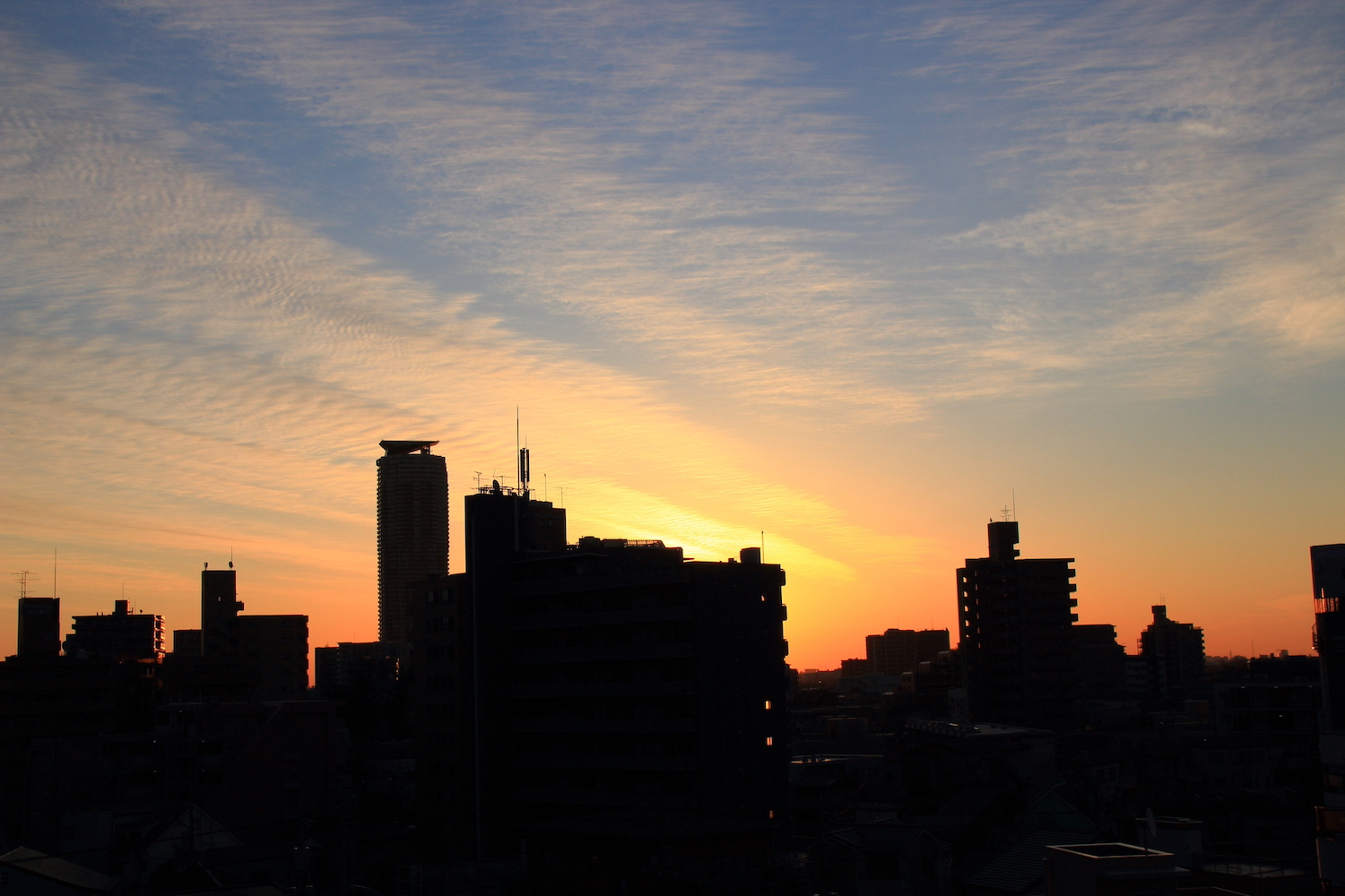 地震雲 多治見市の気象予報士 大竹が解説 2012年7月2日