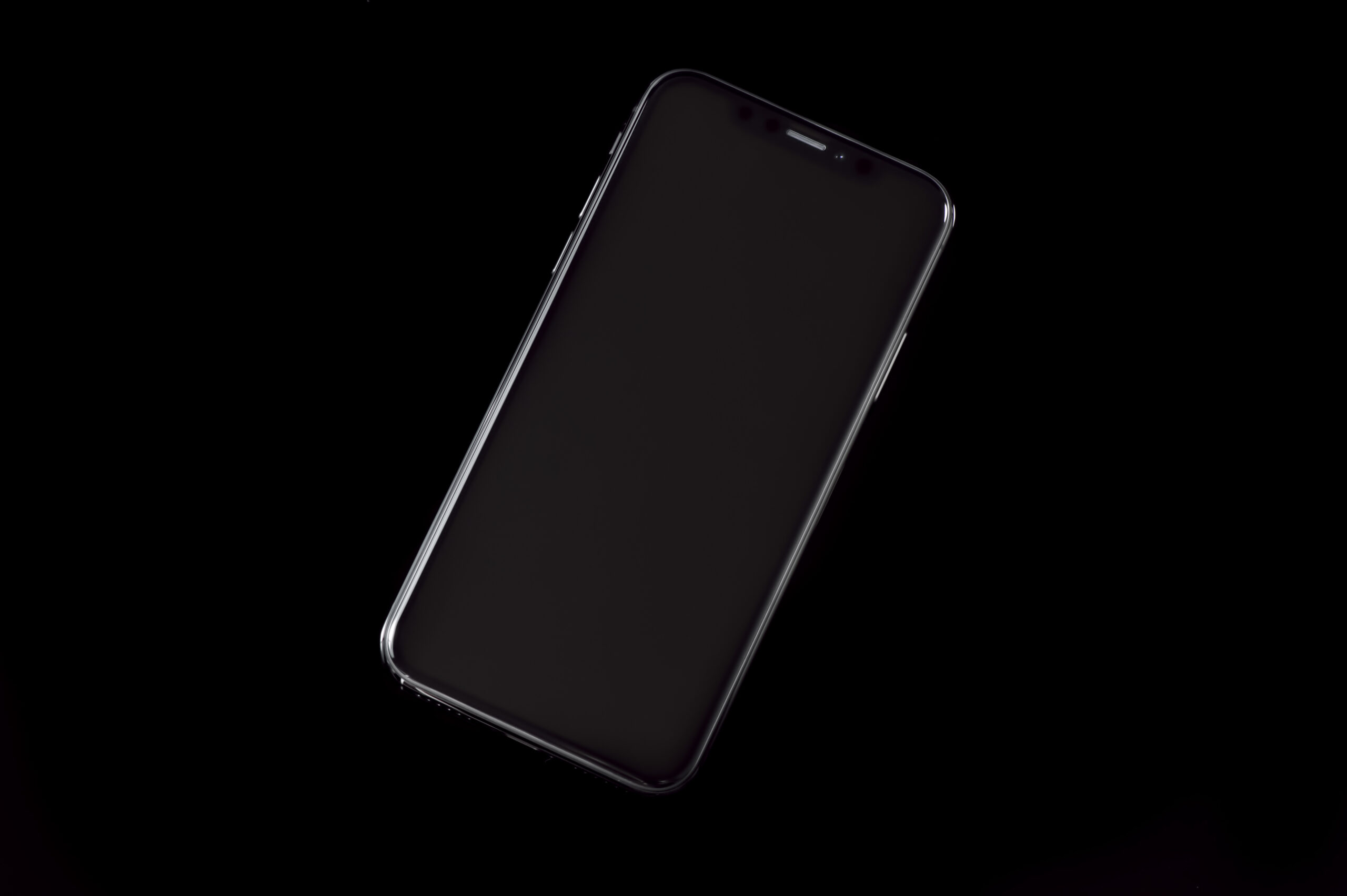 液晶の一部分が暗い！？液漏れとはまた違う症状もお任せください ^^– スマップル北九州小倉店 総務省登録修理業者