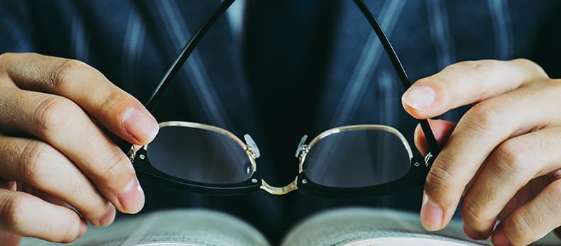 メガネが紛失や盗難に遭っても保証対象！保証を受ける流れも解説ビジョンメガネ公式サイト眼鏡 めがね ・補聴器取扱い