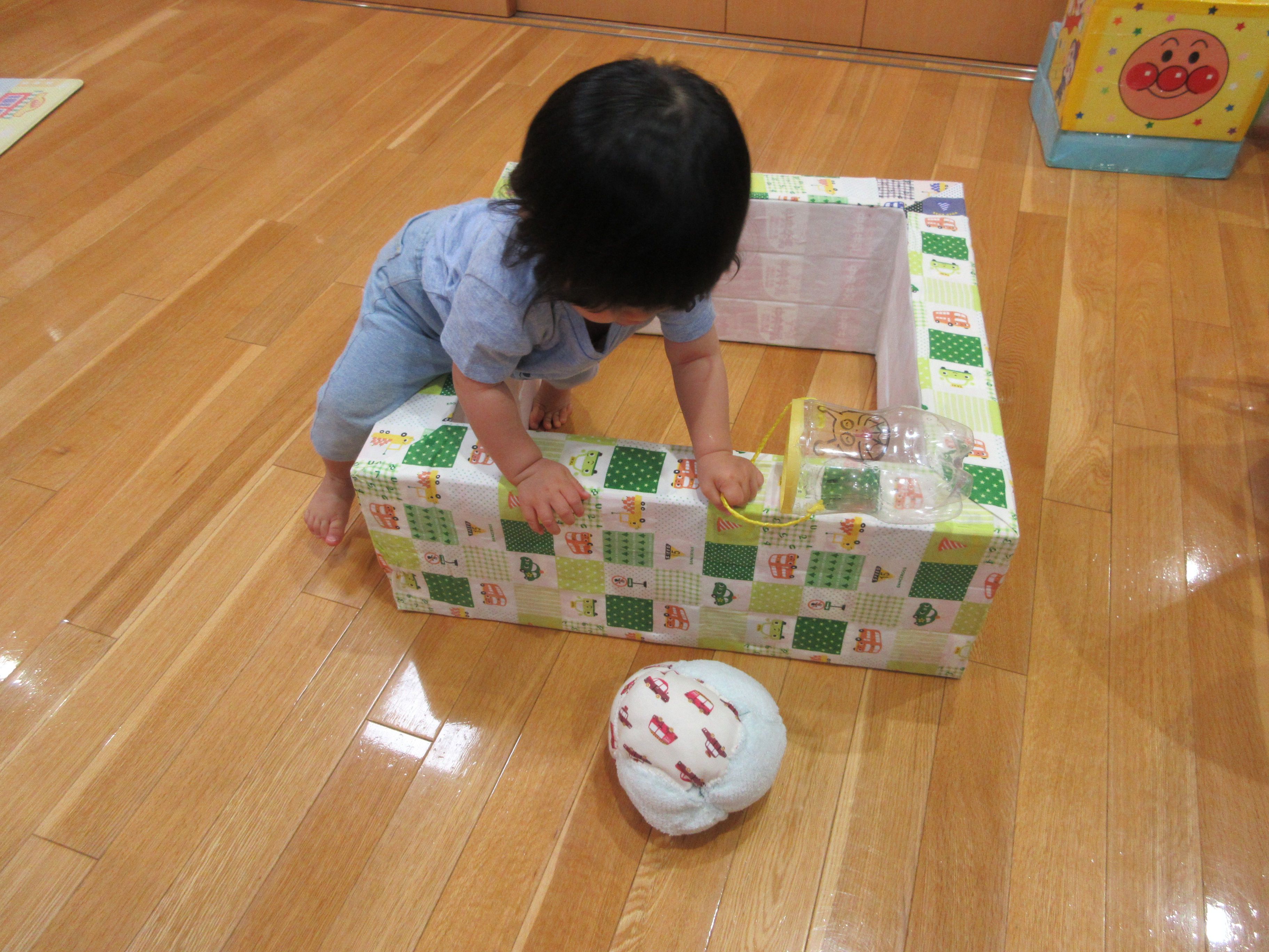 牛乳パックでおもちゃ作り