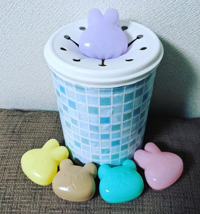 乳児さんが楽しめそうな手作りおもちゃアイデア集〜0、1、2歳頃の興味関心・発達に合わせた手作りおもちゃの作り方まとめ〜保育と遊びのプラットフォーム ほいくる