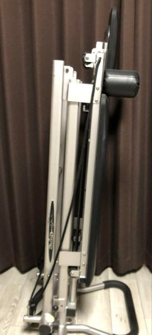 ピラティスリフォーマー 折りたたみ式