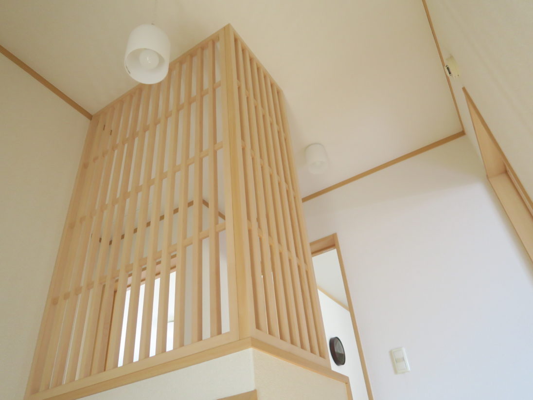 ☆ 階段からの転落防止柵 〜 腰壁から天井まで・１面仕様 〜 ☆