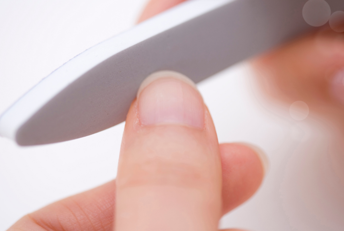 左手でも上手にできる爪やすりの使い方